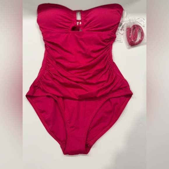 Anne Colle Live In Color Strapless Bandeau Keyhole Shirred One Piece Swimsuit - Picture 3 of 10